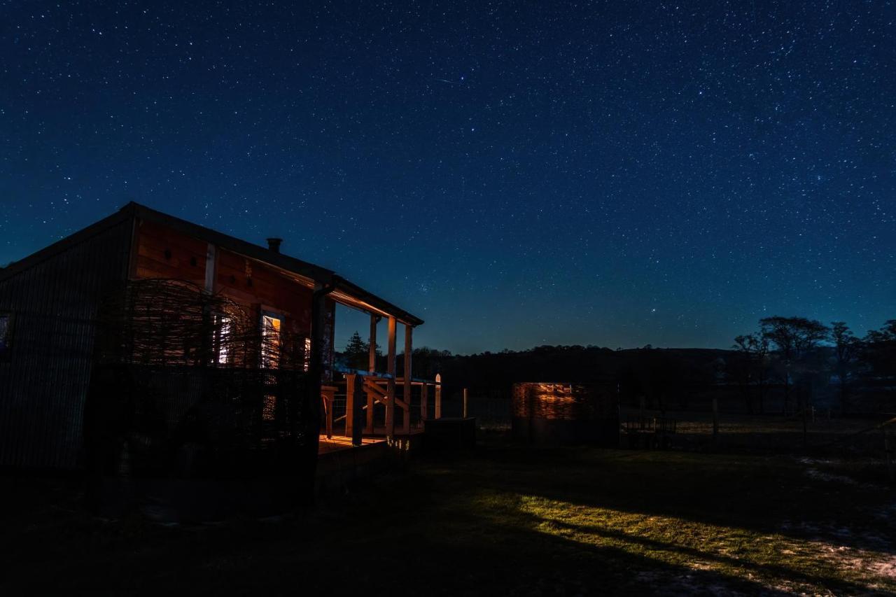 Dol Swynol Glamping Luxury With Outdoor Bath